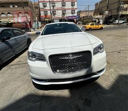 کرایسلەر 300